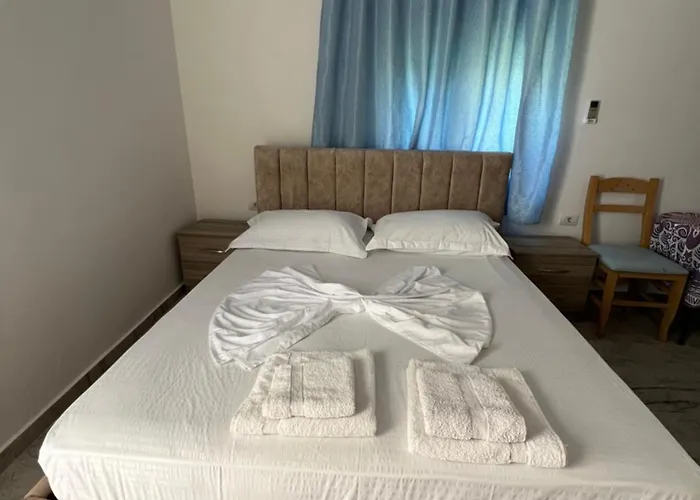 Ensar Aparatament's * Sarandë