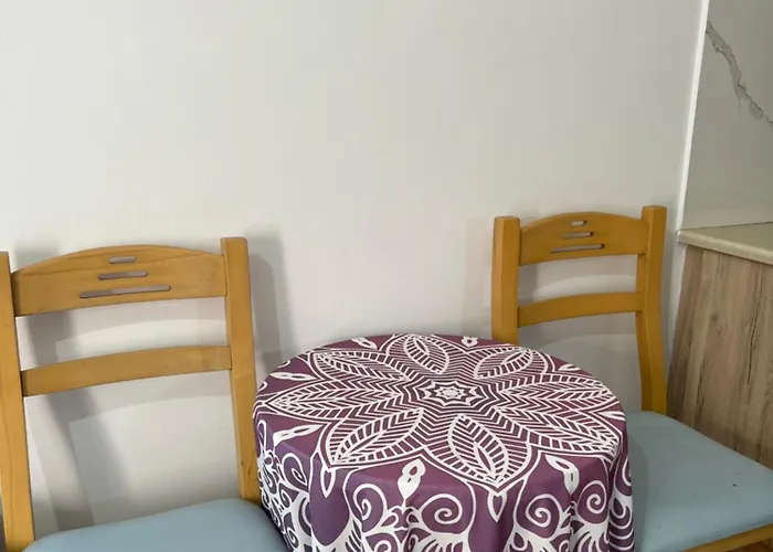 Ensar Aparatament's 公寓 Sarandë